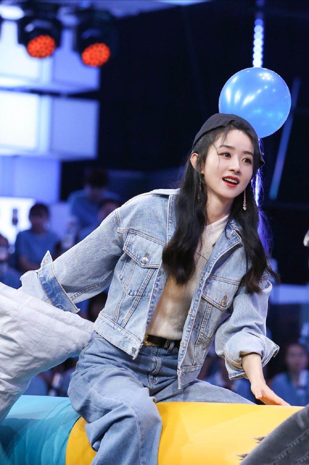 于晓关秋瓷炫最新消息，小巷中的隐藏美食天堂