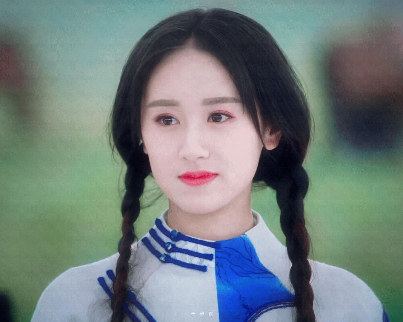 袁冰妍最新动态，美出天际！✨