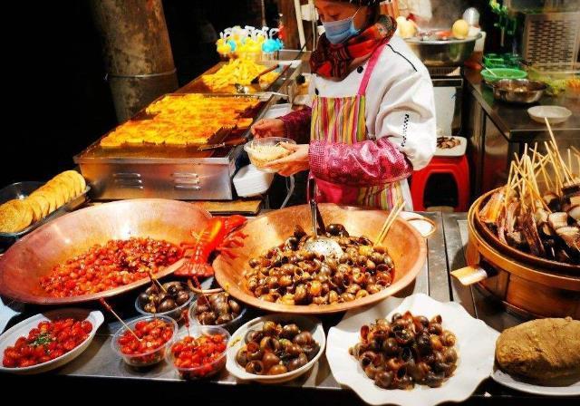 成都最新疫情通报，小巷深处的独特风情与隐藏的美食宝藏