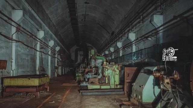 比赛车的片，小巷中的隐秘乐园