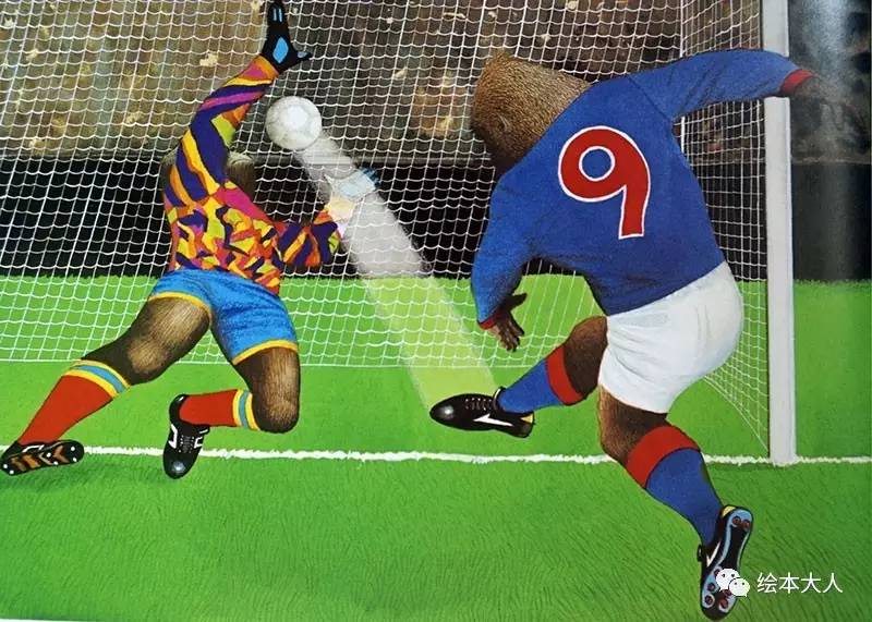 刚结束的足球比赛背后的科技魔力——体验未来赛场新纪元！