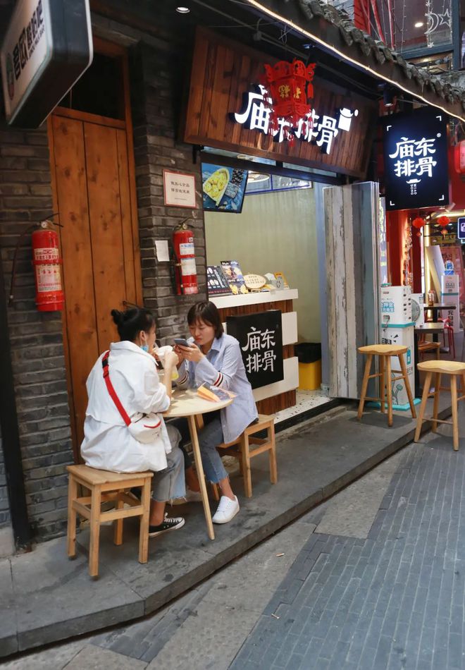 小吉最新，巷弄深处的独特风味