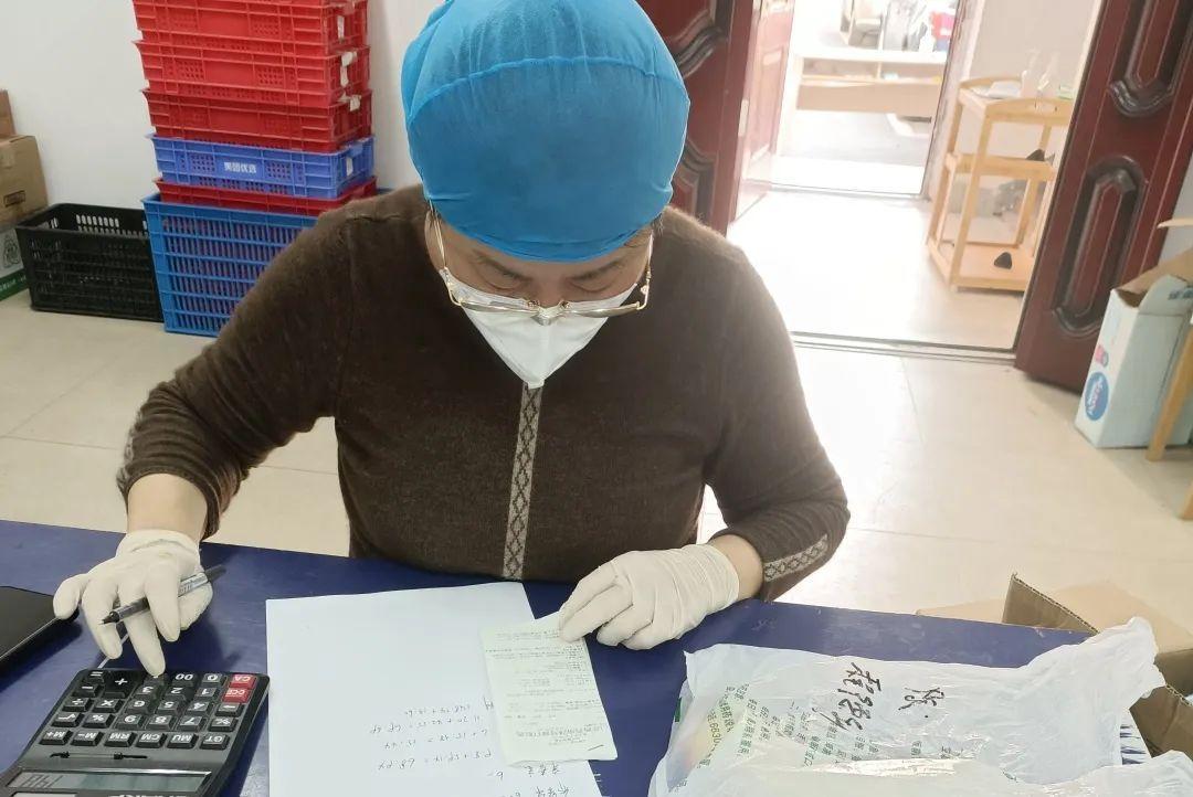 最新病况人数，小巷深处的特色小店探秘