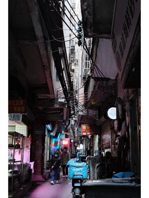 最新柔力球，深藏小巷的神奇小店