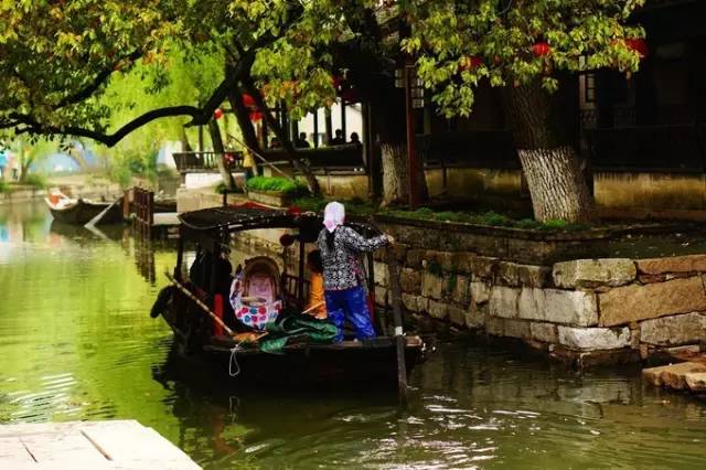 最新古诗大全，巷弄深处的诗意小店