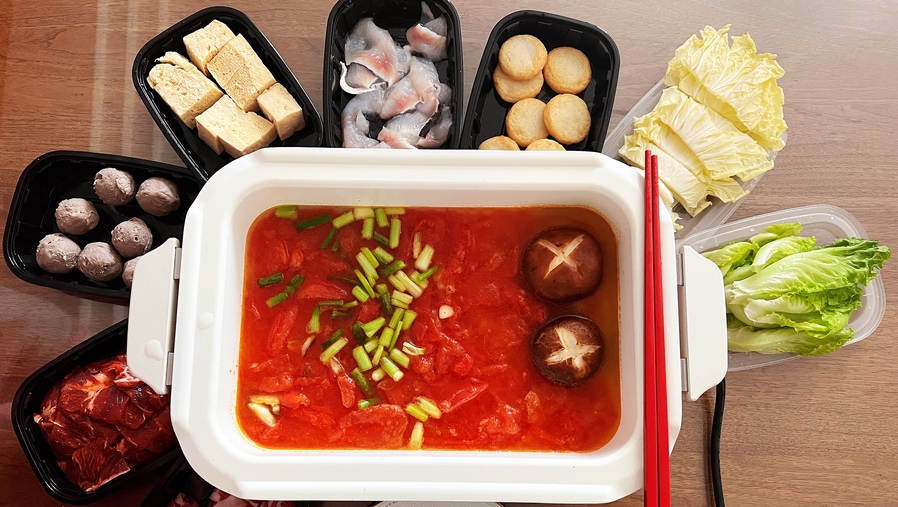 海底捞最新外卖，家的味道与友情的纽带